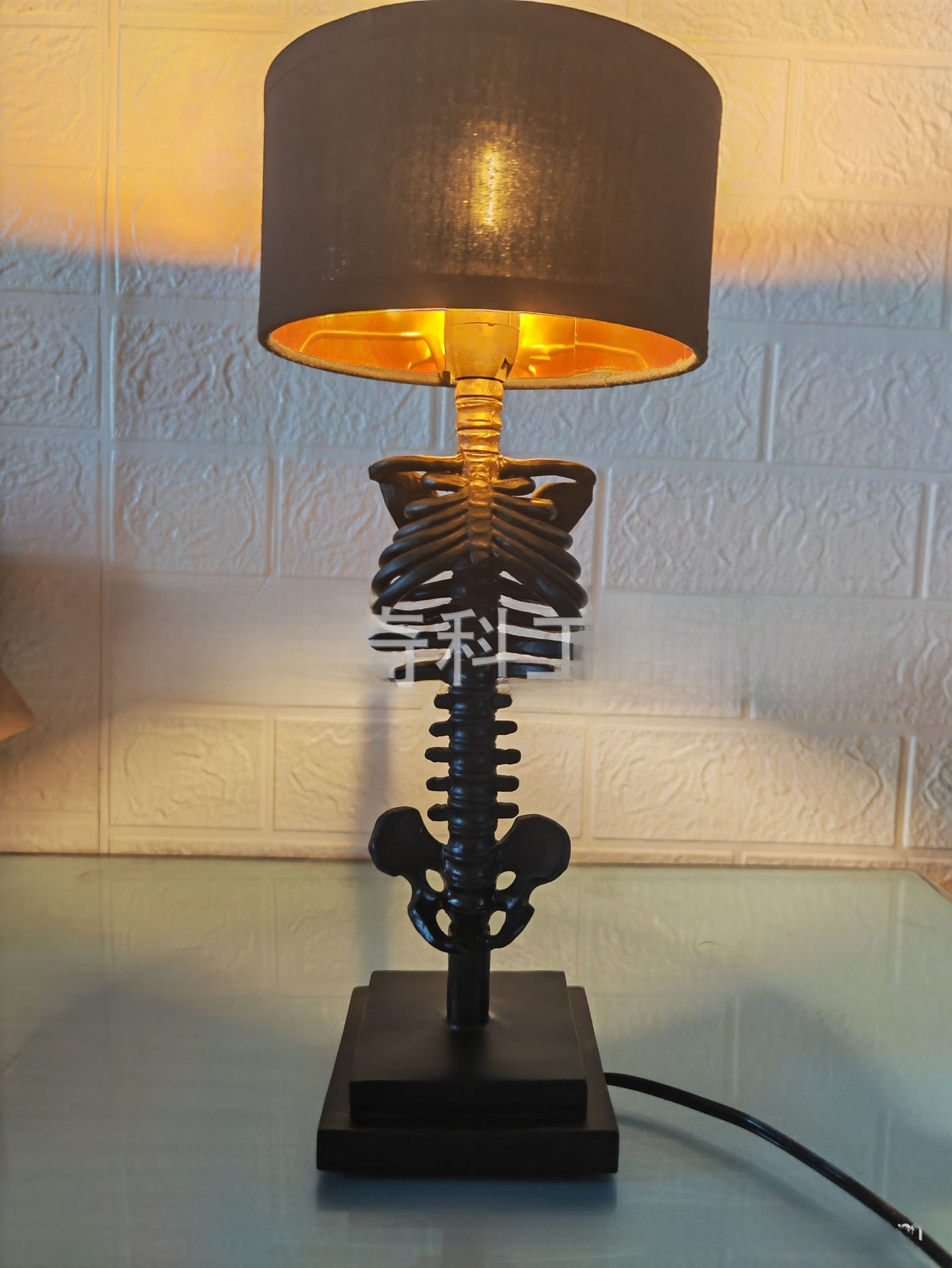 Halloween Gothic Classic Decorative Lamp Home Skull Table Lamp Office Culture Resin Crafts